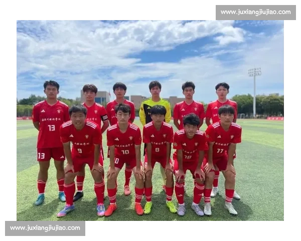 苏超南京队全胜启示：校园足球如何培育职业球星